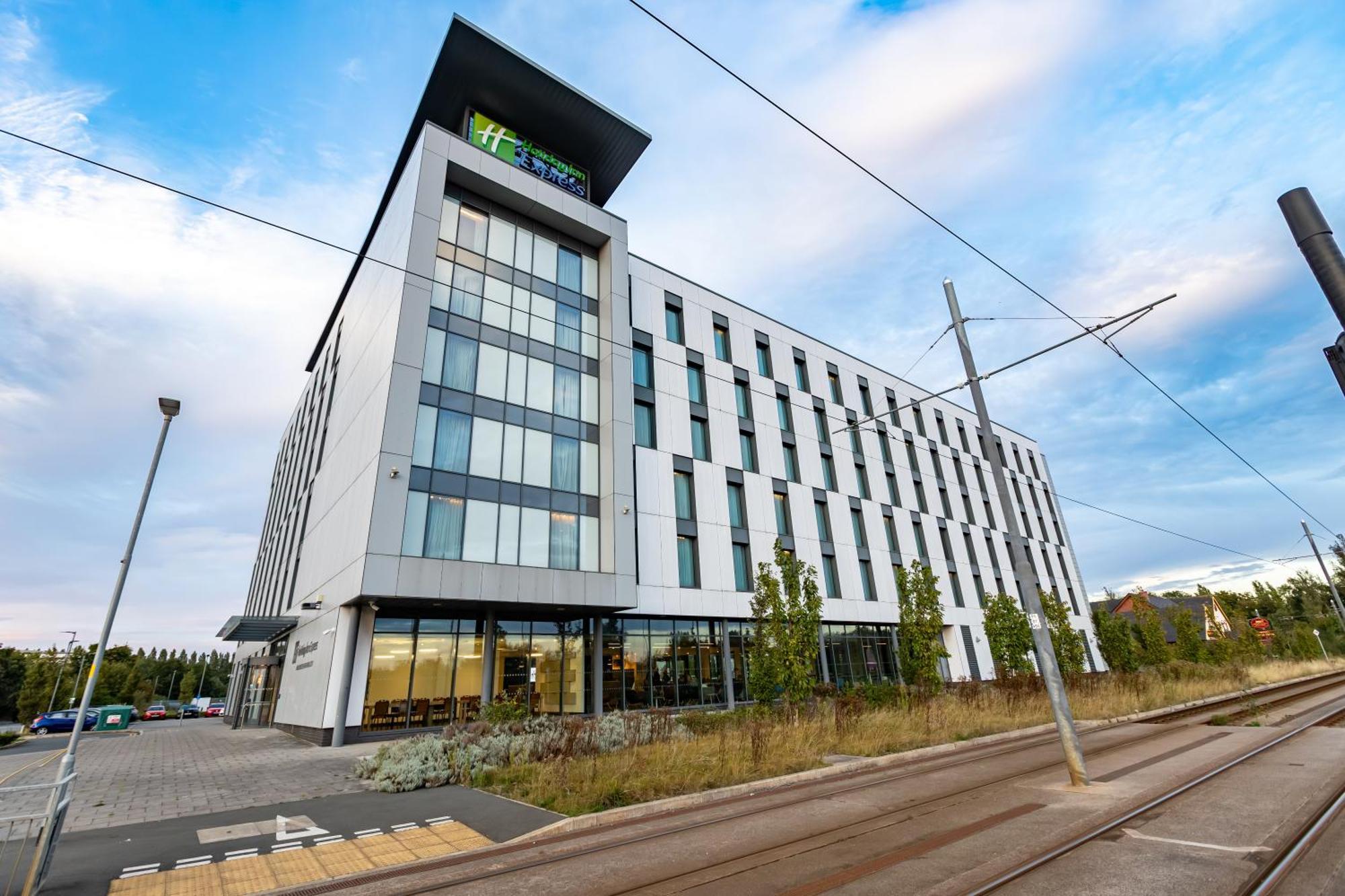 Holiday Inn Express - Manchester - Traffordcity, An Ihg Hotel Exterior photo